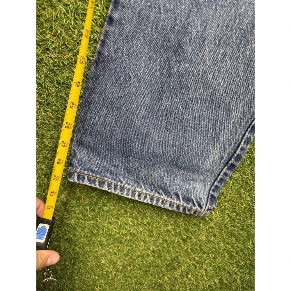 Levis shop confidence
